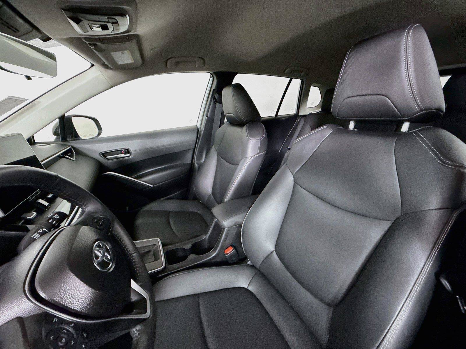 Certified 2026 Toyota Corolla Cross XLE AWD/4WD image 3