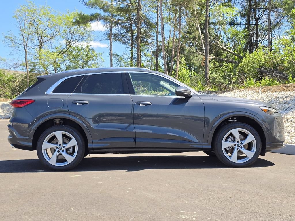 New 2026 Audi Q5 Premium Plus AWD/4WD image 25