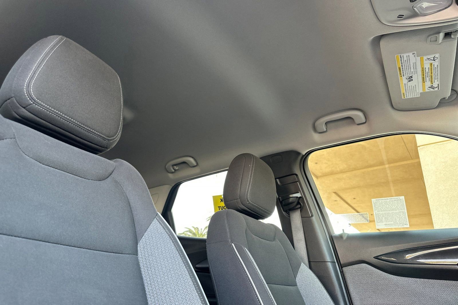 Certified 2024 Chevrolet TrailBlazer LT w/ Driver Confidence Package image 17