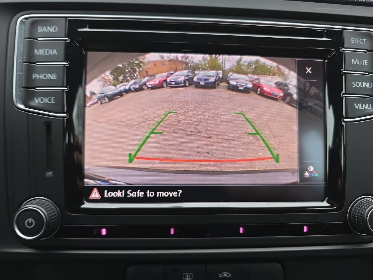 Used 2016 Volkswagen Jetta S image 15