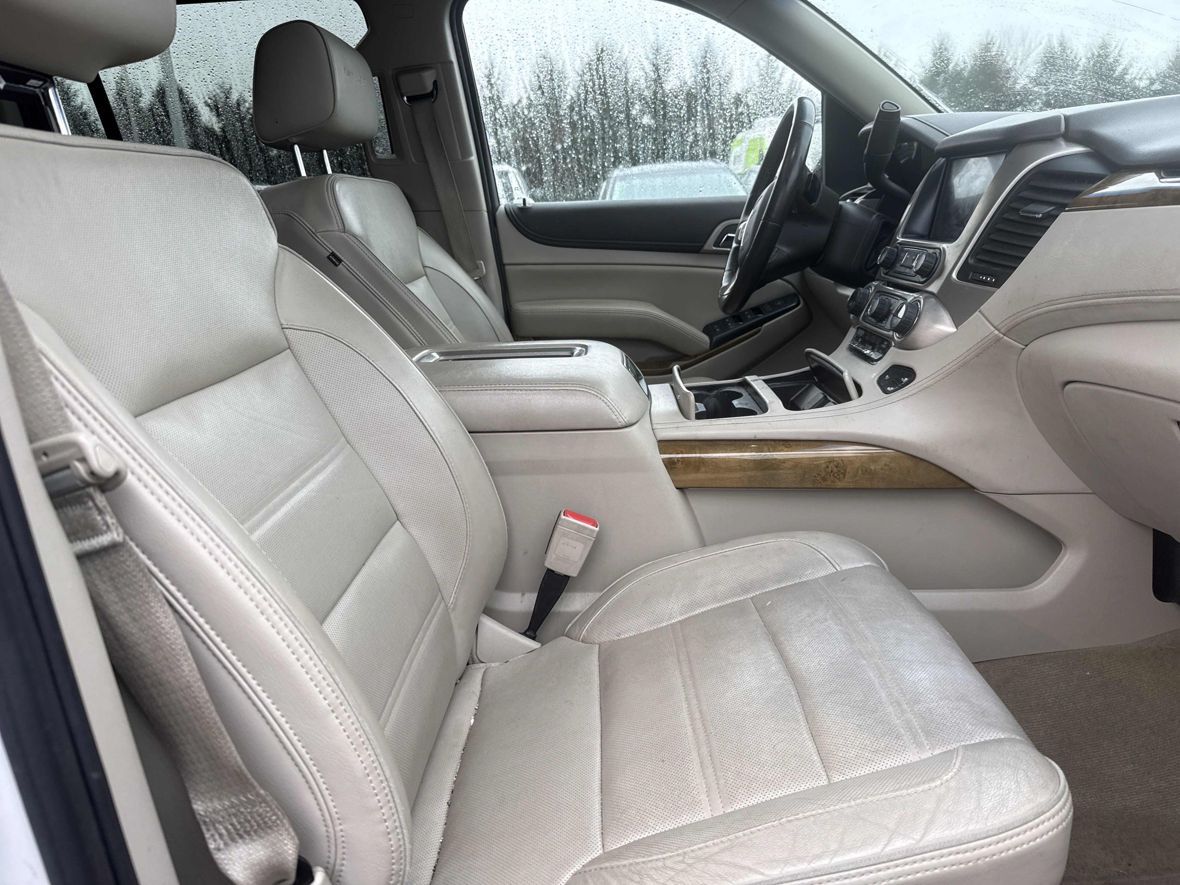 Used 2017 GMC Yukon XL Denali w/ Open Road Package image 19