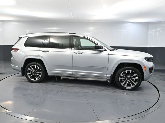 Used 2022 Jeep Grand Cherokee L Overland w/ Advanced Protech Group III image 4