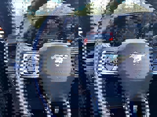 Used 2025 Ford Mustang Premium RWD image 23