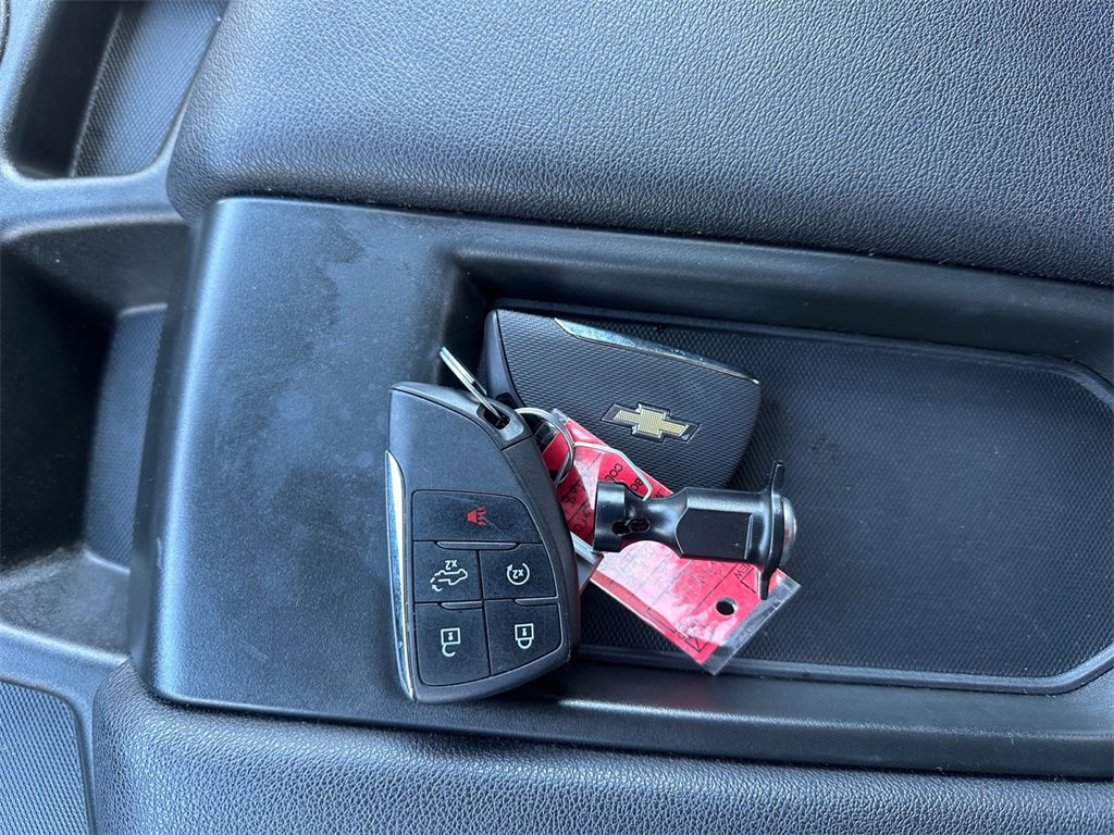 Used 2024 Chevrolet Silverado 1500 LT w/ Z71 Off-Road Package image 33