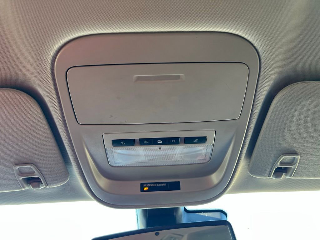 Used 2022 Chevrolet Colorado Z71 w/ Safety Package image 35