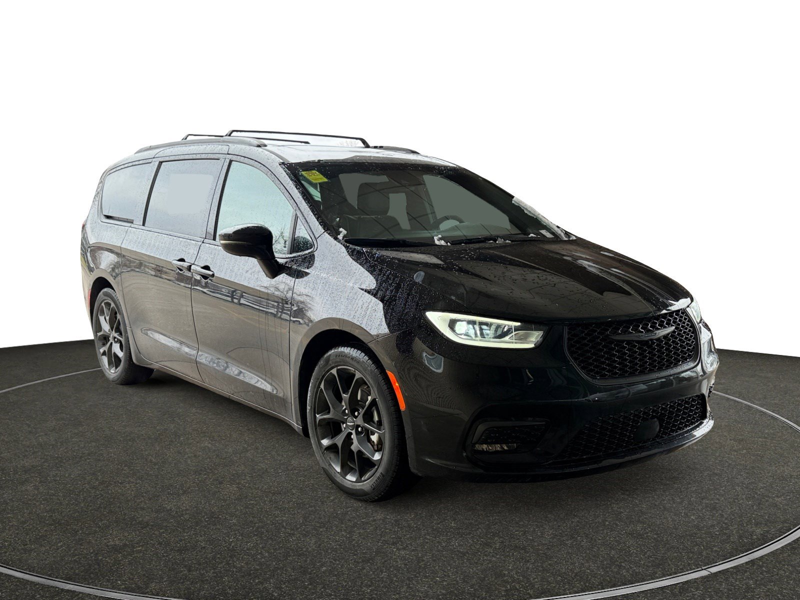 Used 2025 Chrysler Pacifica Limited image 9
