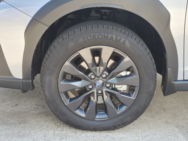 Used 2025 Subaru Outback Onyx Edition image 17