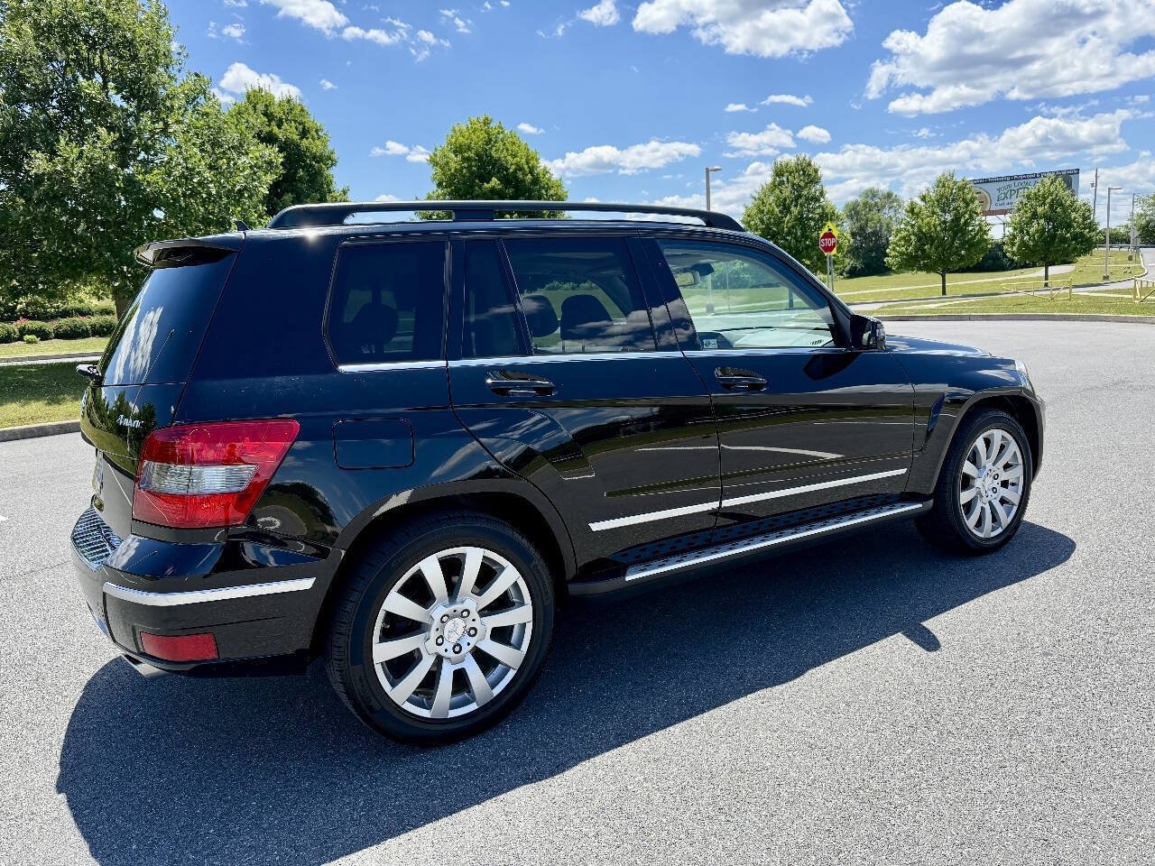 Used 2012 Mercedes-Benz GLK 350 4MATIC image 5