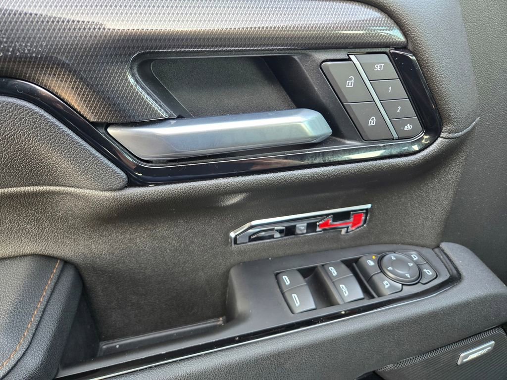 Used 2025 GMC Sierra 1500 AT4 w/ AT4 Preferred Package image 35
