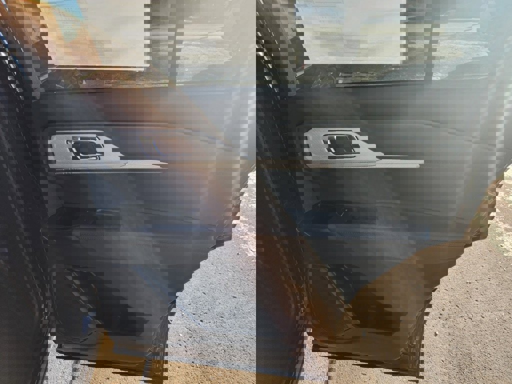 New 2026 Ford Explorer Active image 16