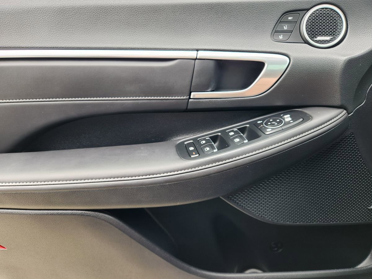 Used 2022 Hyundai Sonata Limited FWD image 31