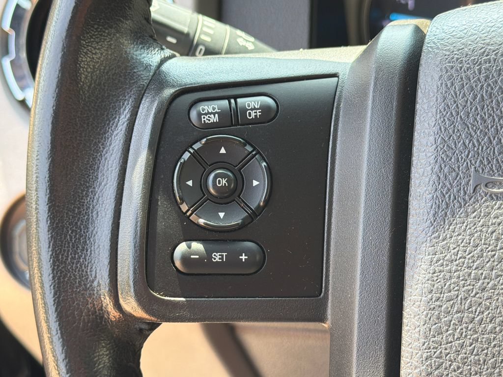 Used 2016 Ford F250 Lariat w/ Lariat Ultimate Package AWD/4WD image 33