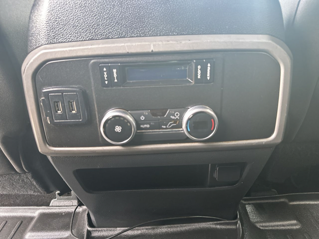 Used 2019 Ford Expedition XLT RWD image 42