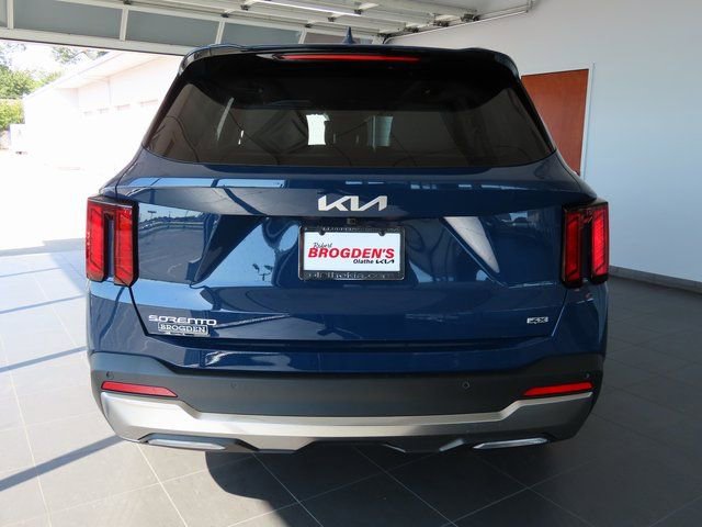 New 2025 Kia Sorento S w/ Panoramic Sunroof Package AWD/4WD image 6