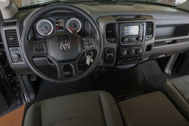 Used 2017 RAM 1500 Express w/ Express Value Package RWD image 22