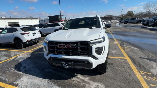 New 2026 GMC Canyon AT4 AWD/4WD image 3