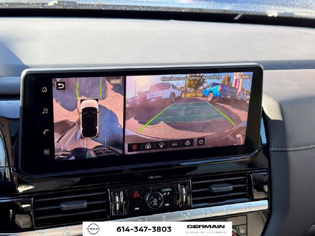 New 2026 Nissan Pathfinder SL w/ SL Premium Package AWD/4WD image 18