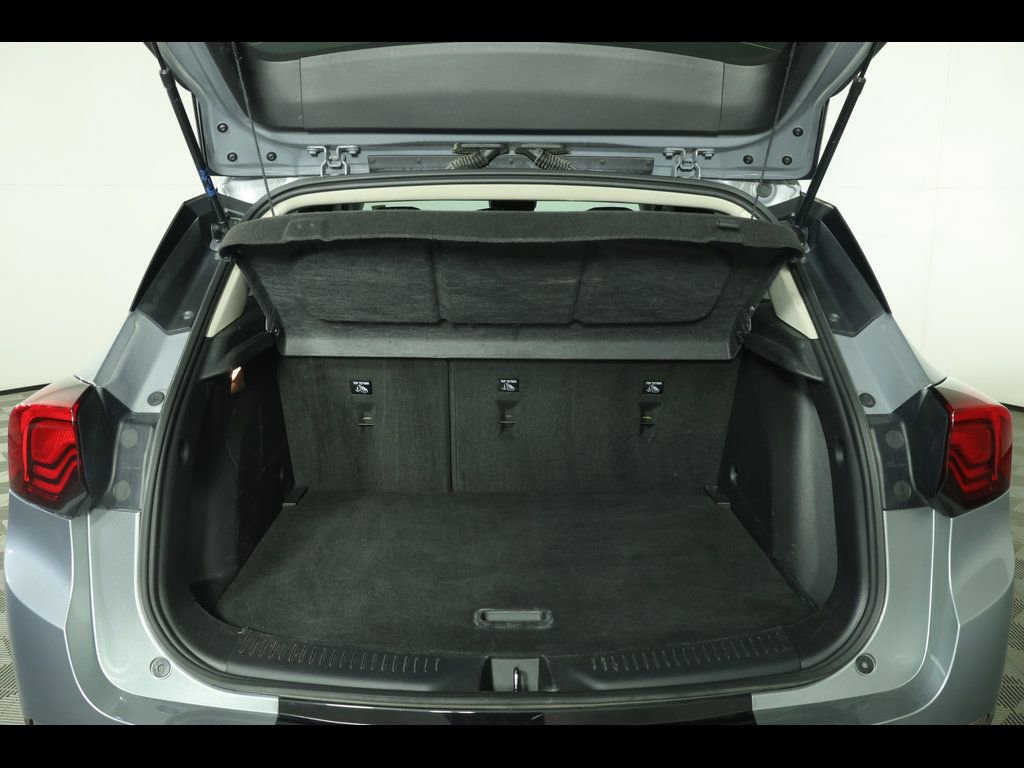 Used 2024 Buick Encore GX Sport Touring image 12