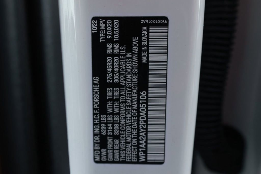 Used 2023 Porsche Cayenne image 38