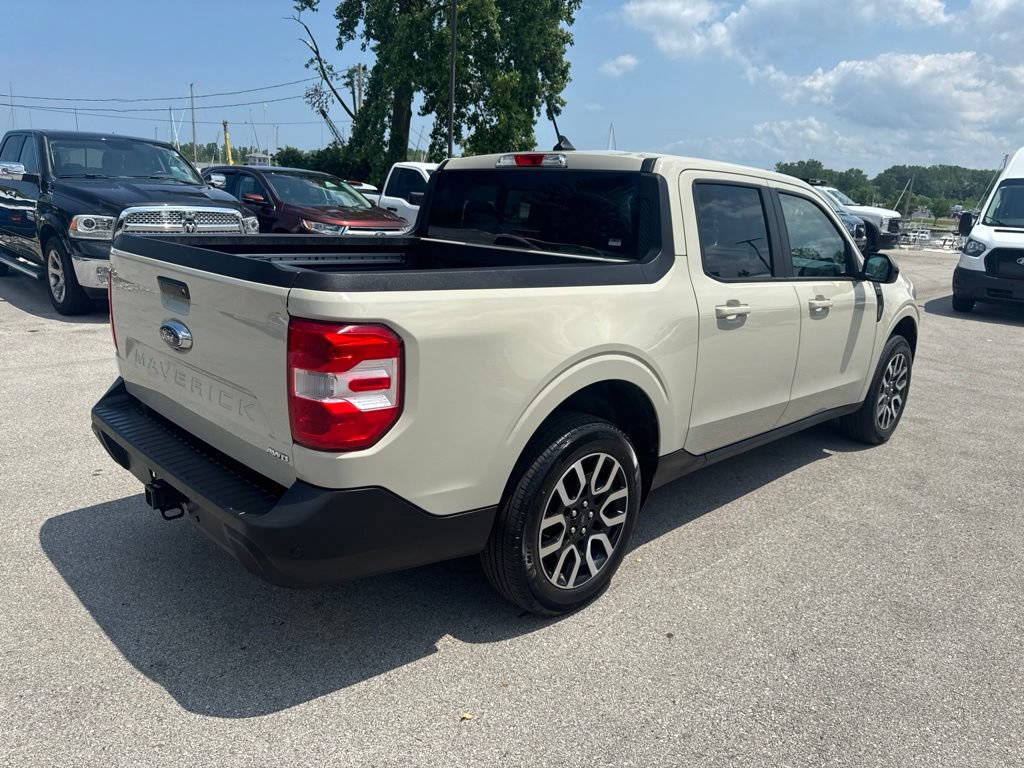 Used 2024 Ford Maverick Lariat AWD/4WD image 10