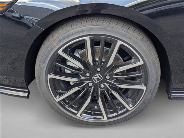 New 2026 Honda Accord Touring image 9