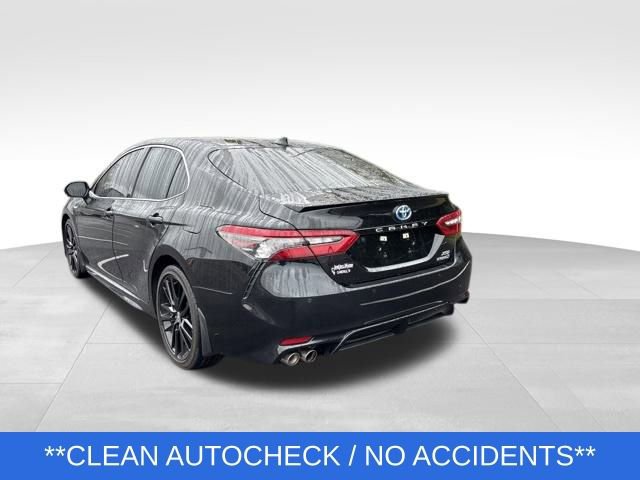 Used 2021 Toyota Camry XSE w/ Navigation Upgrade Package image 3