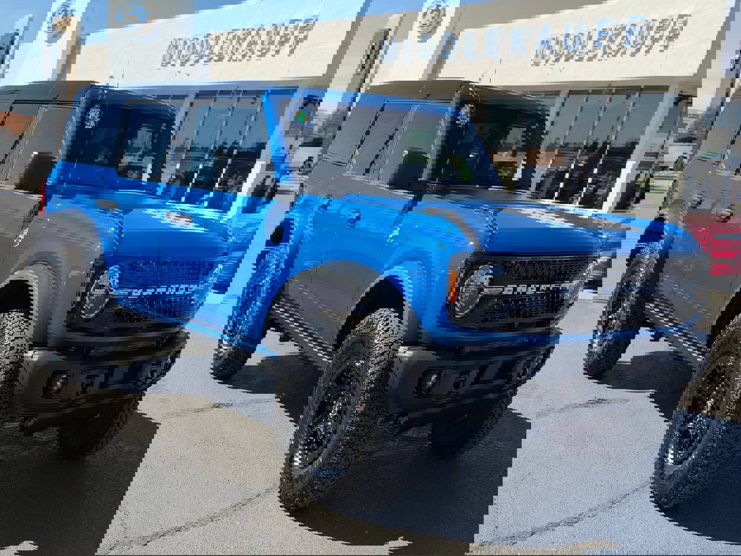 New 2026 Ford Bronco Big Bend w/ Black Diamond Package image 8