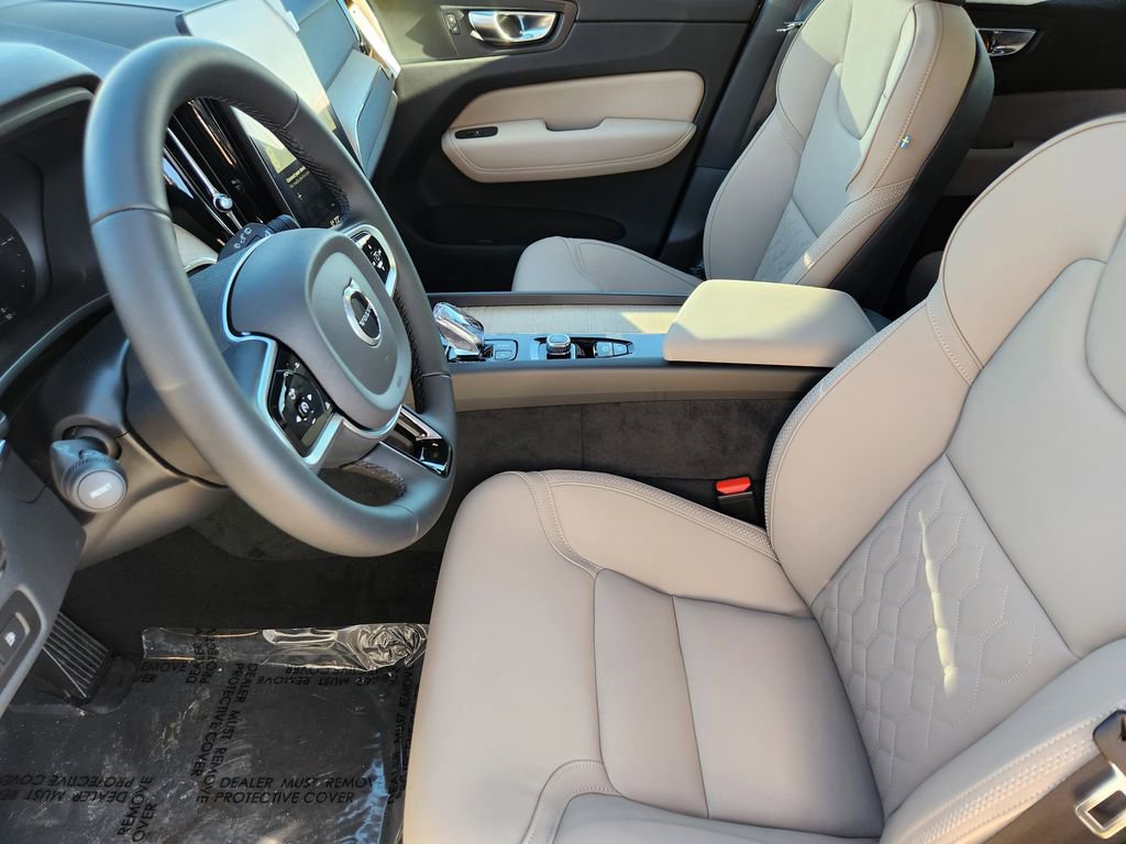 New 2026 Volvo XC60 T8 Plus w/ Protection Package Premier image 3