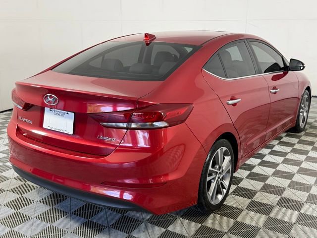 Used 2017 Hyundai Elantra Limited w/ Limited Tech Package 08 FWD image 16