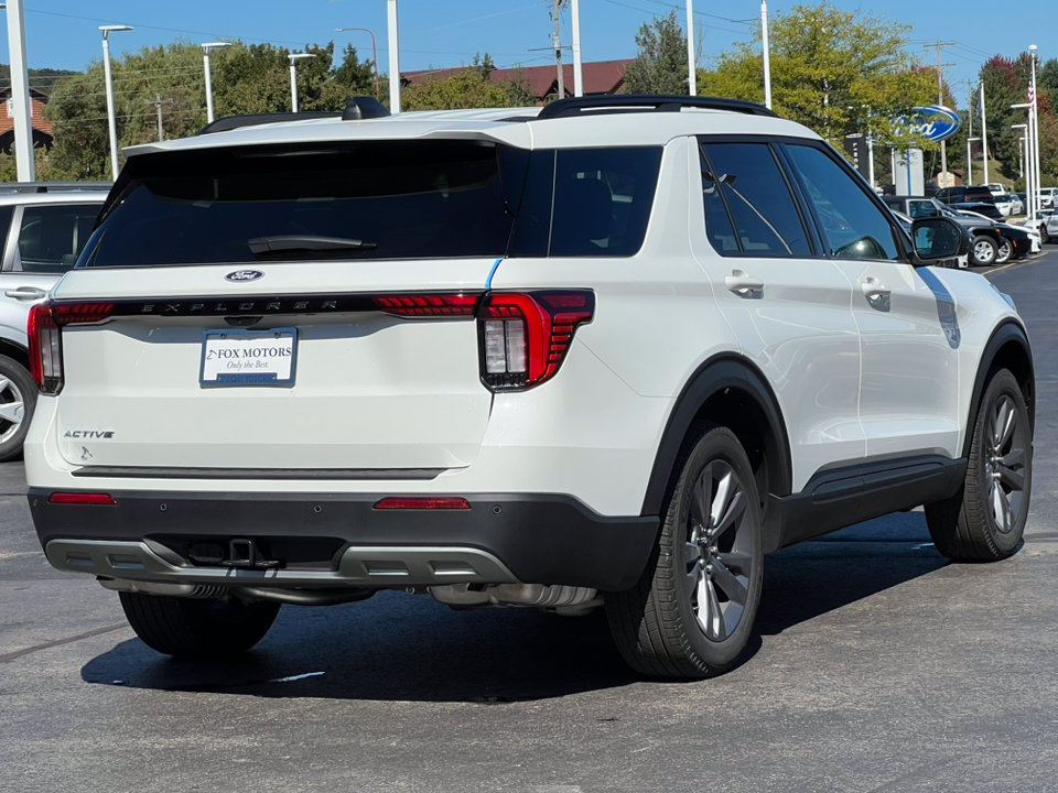 Used 2027 Ford Explorer Active AWD/4WD image 11