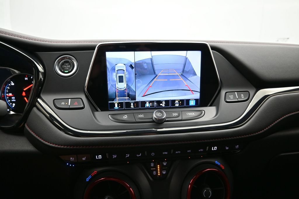 Certified 2021 Chevrolet Blazer RS w/ Enhanced Convenience Package FWD image 18