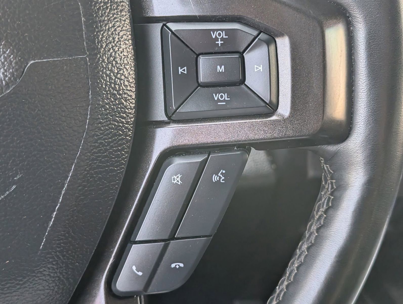 Used 2021 Ford Expedition Limited RWD image 18