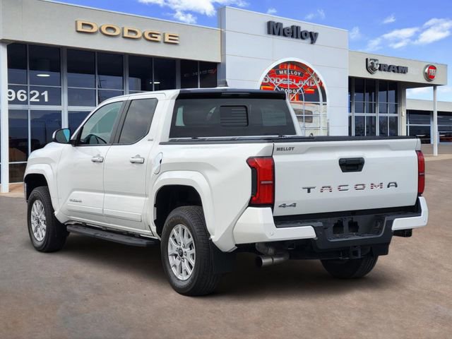 Used 2024 Toyota Tacoma SR5 AWD/4WD image 7
