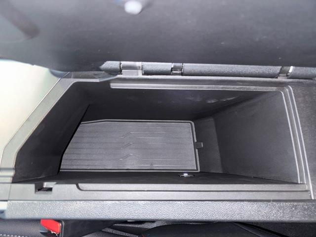 New 2026 Chevrolet Equinox EV RS AWD/4WD image 28