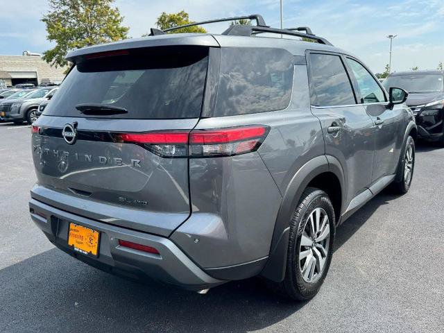 Certified 2026 Nissan Pathfinder SL AWD/4WD image 3