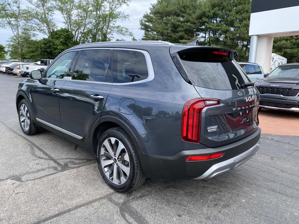 Used 2022 Kia Telluride S AWD/4WD image 3