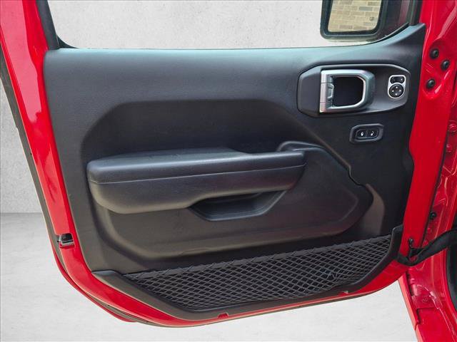 Used 2018 Jeep Wrangler Sport AWD/4WD image 10