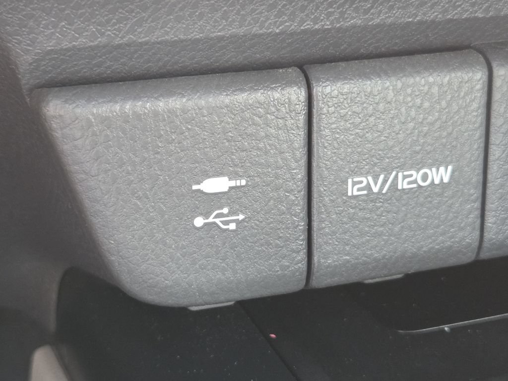 Used 2018 Toyota Camry XLE w/ Driver Assist Package FWD image 8