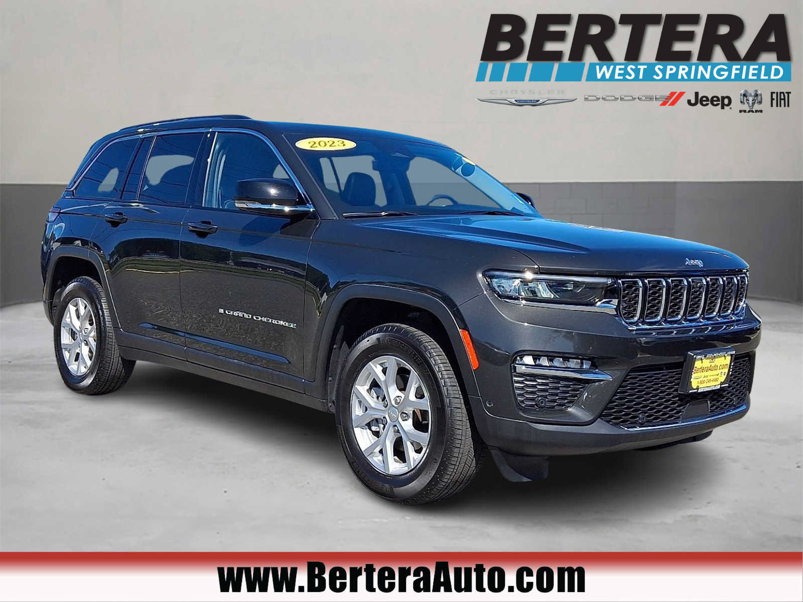 Used 2023 Jeep Grand Cherokee Limited w/ Luxury Tech Group II