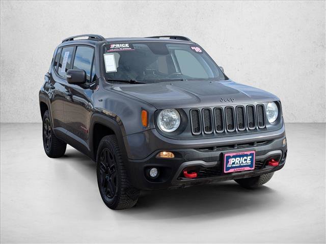 Used 2018 Jeep Renegade Trailhawk image 3