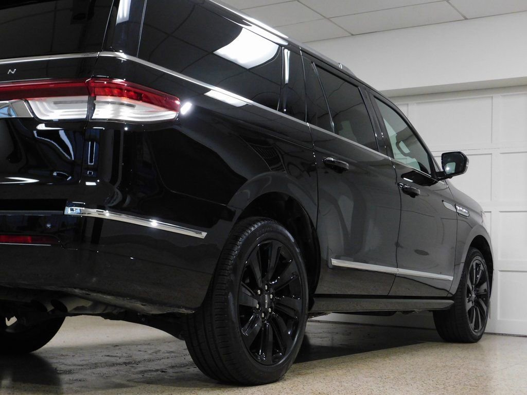Used 2024 Lincoln Navigator L Reserve w/ Equipment Group 201A image 90