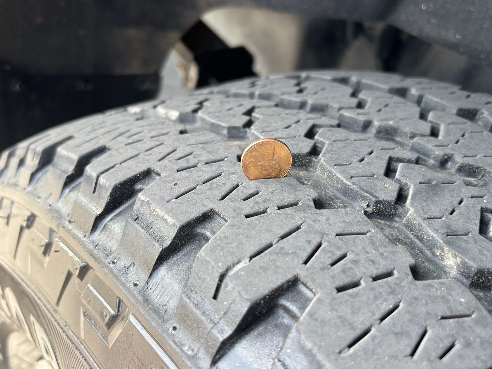 Used 2022 GMC Sierra 2500 SLT w/ SLT Convenience Package AWD/4WD image 15