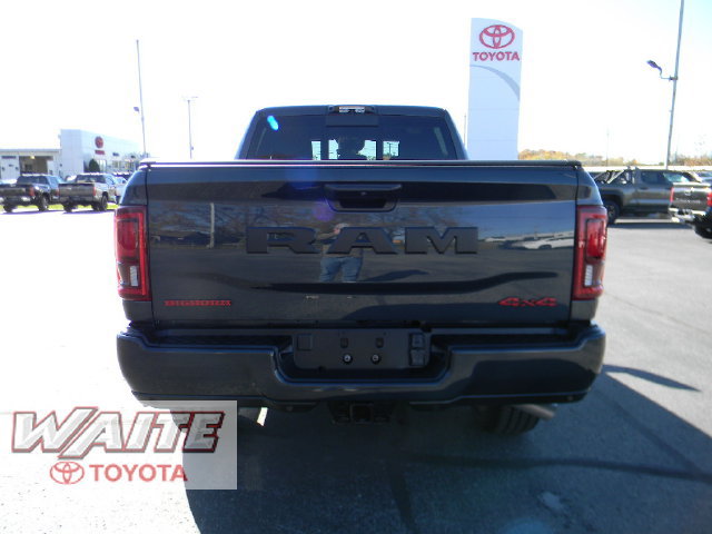 Used 2025 RAM 3500 Big Horn AWD/4WD image 3