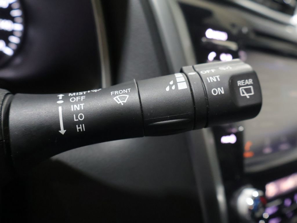 Used 2023 Nissan Murano SV AWD/4WD image 36