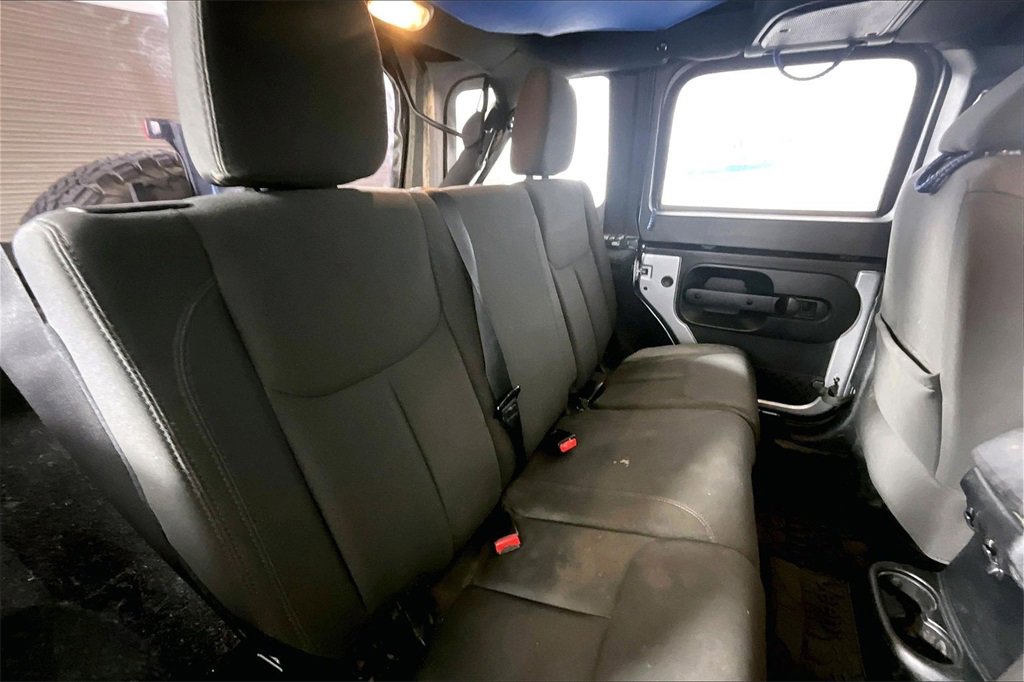 Used 2016 Jeep Wrangler Unlimited Sport image 18