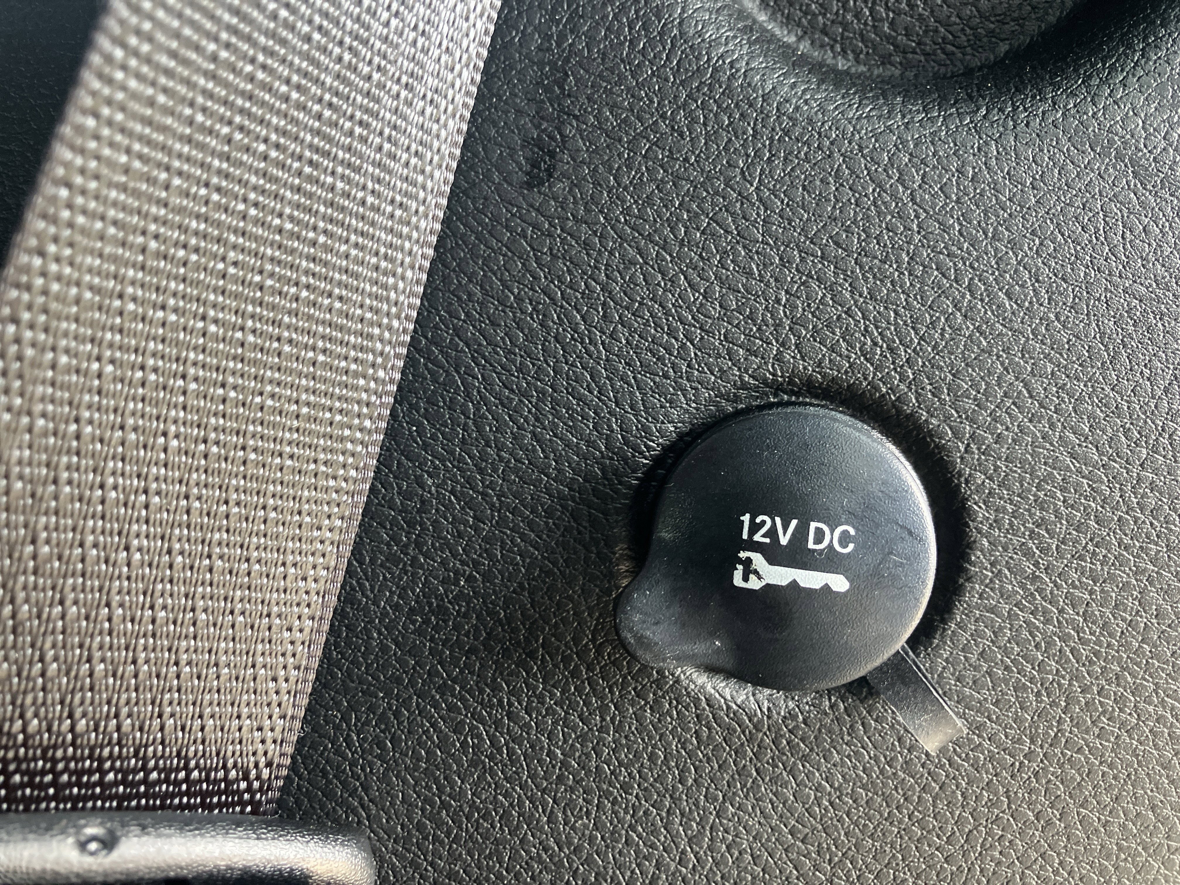 Used 2024 Dodge Durango GT AWD/4WD image 14
