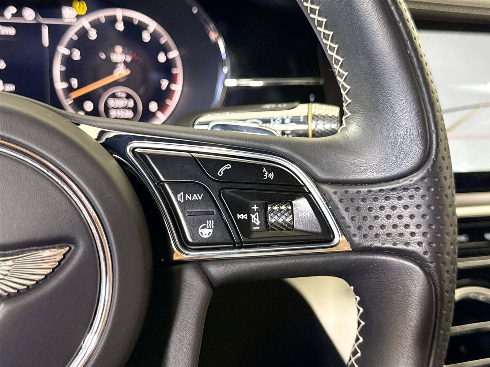 Used 2020 Bentley Continental GT V8 AWD/4WD image 23