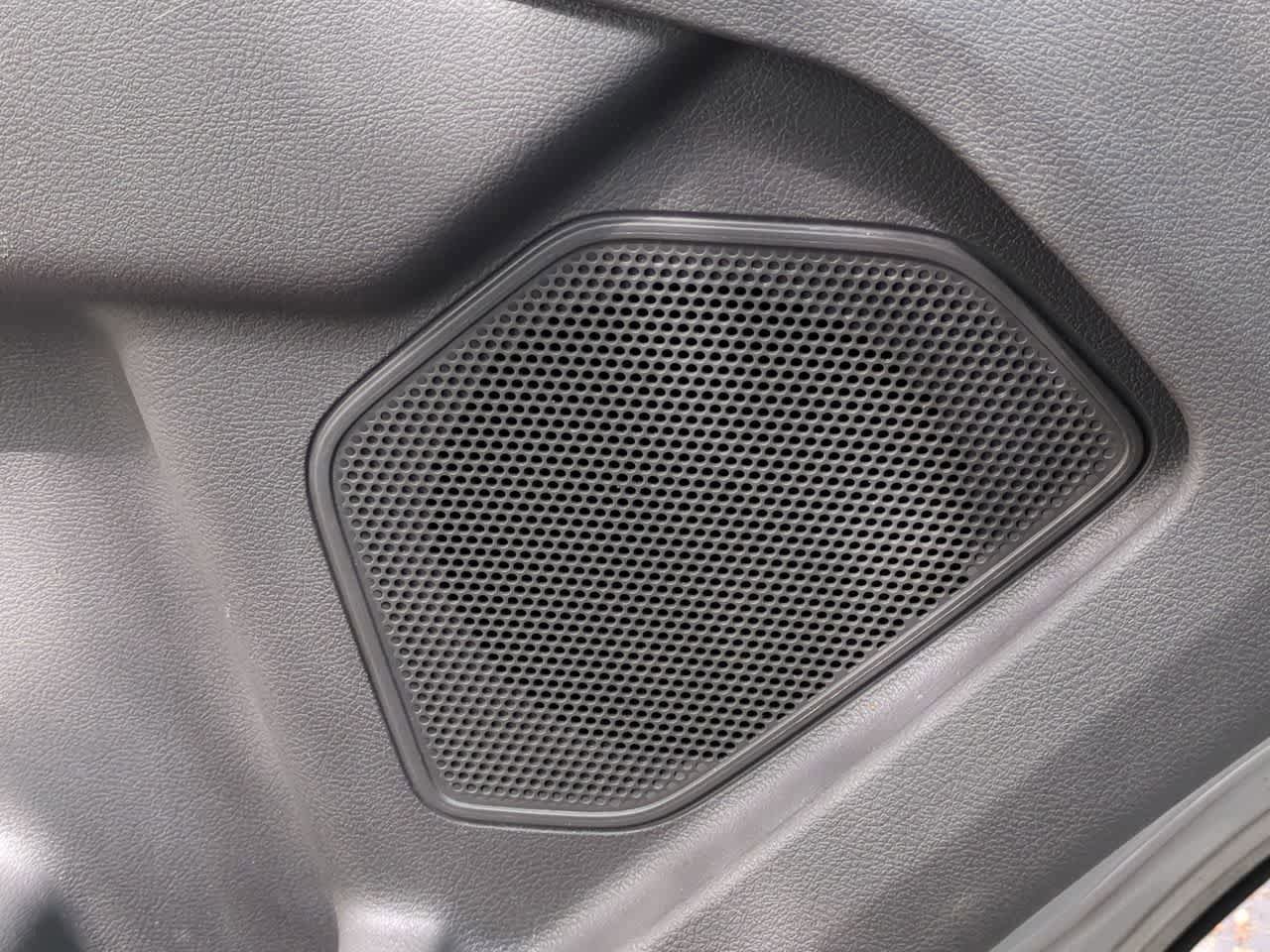 Used 2023 Ford Transit 350 XLT image 29