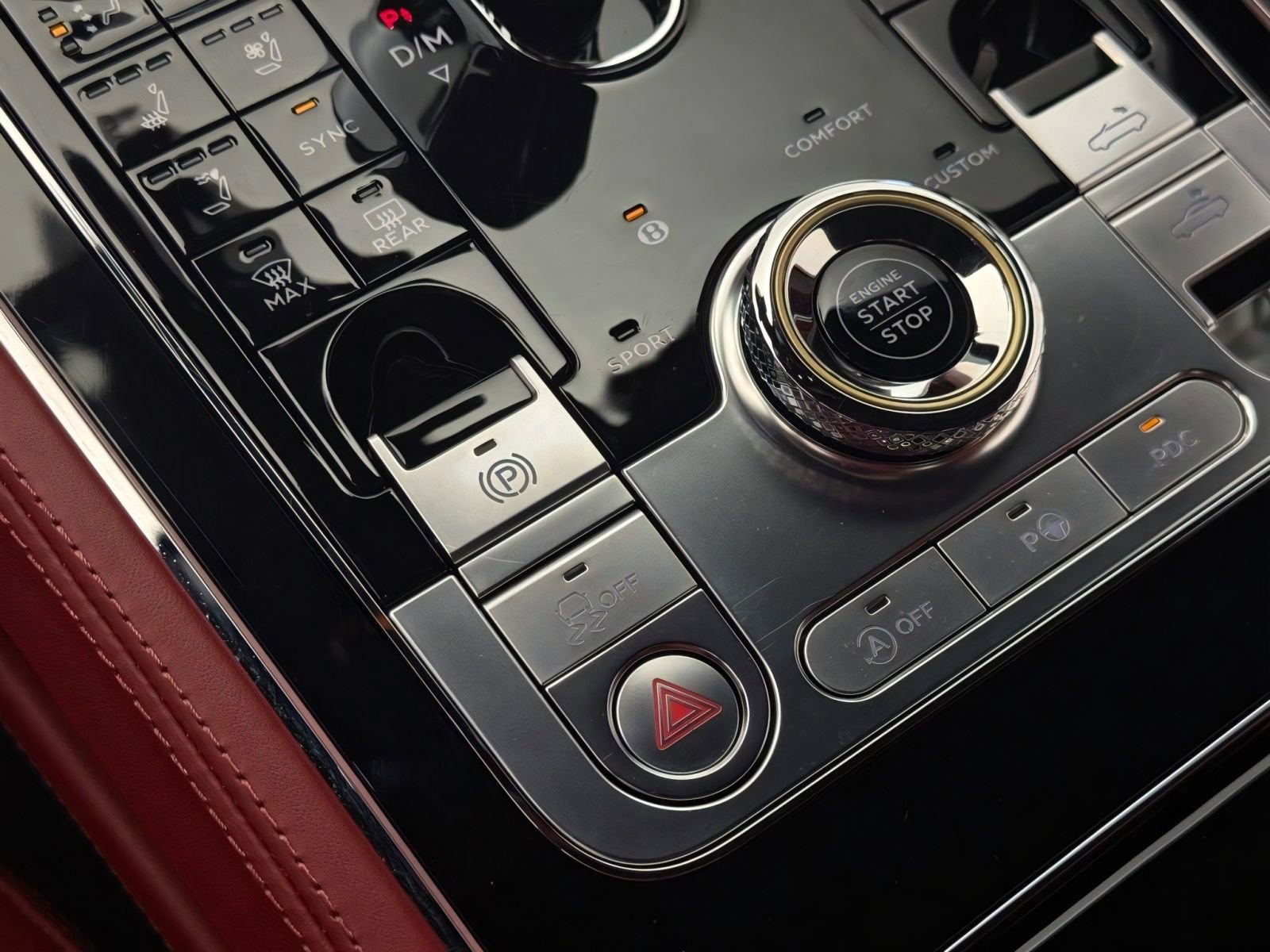Used 2023 Bentley Continental GT Azure AWD/4WD image 29