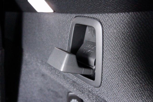 Certified 2025 Volvo XC90 B6 Plus w/ Protection Package Premier image 34